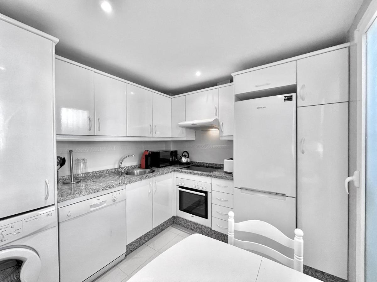 Unique Townhouse In Front Of Puerto Banus Apartman Marbella Kültér fotó